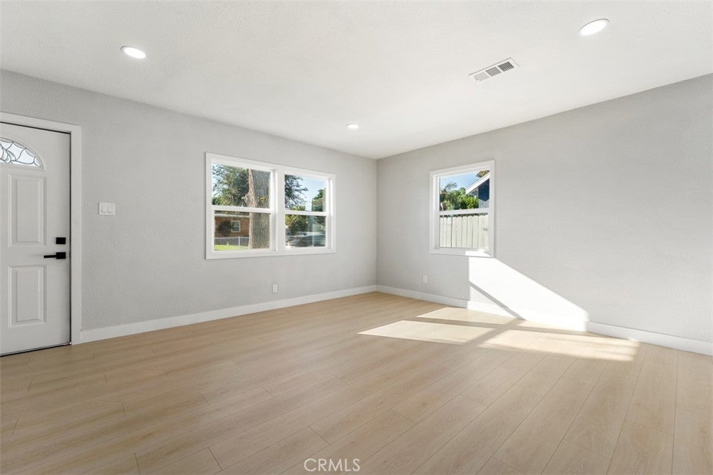 416 S Bedford