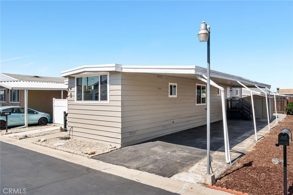 1205 Cypress 181