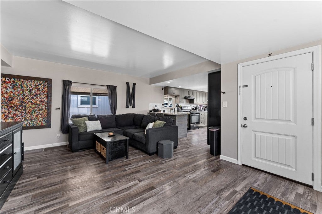 1205 Cypress 181