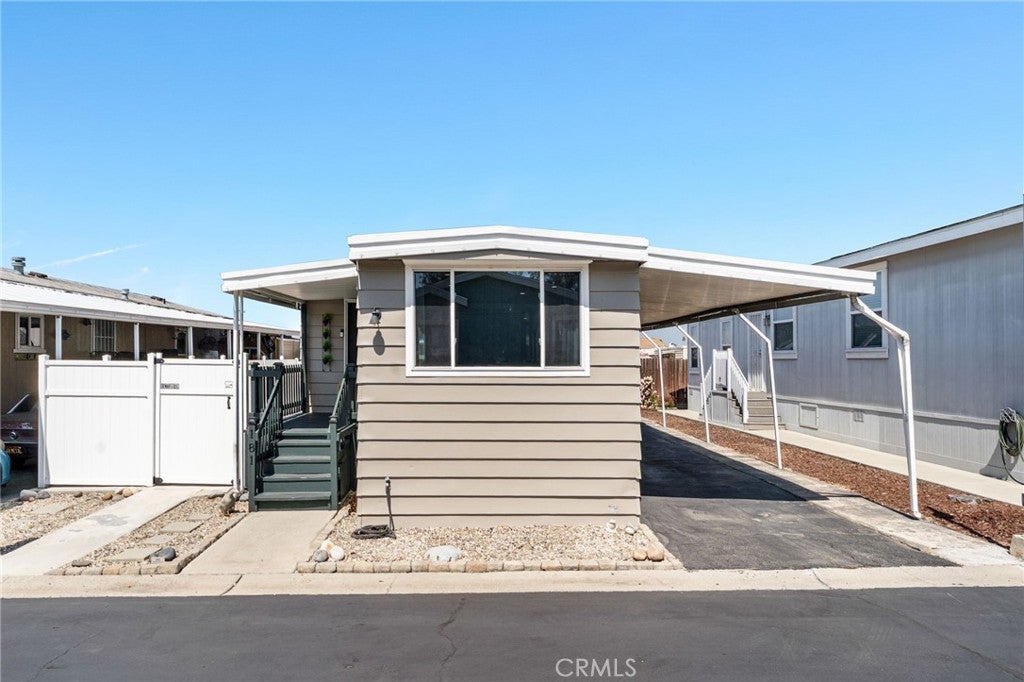 1205 Cypress 181