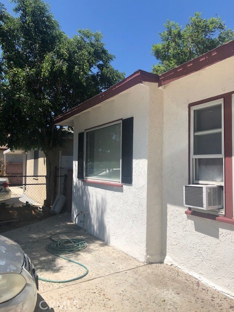 627 E Ralston Street