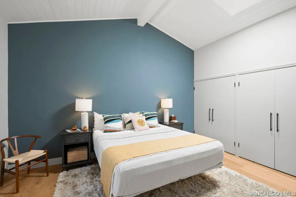 La Jolla, California 92037, United States, 5 Bedrooms Bedrooms, ,6 BathroomsBathrooms,Residential,Active,164083