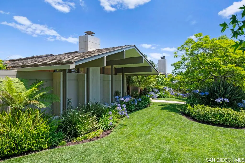 La Jolla, California 92037, United States, 5 Bedrooms Bedrooms, ,6 BathroomsBathrooms,Residential,Active,164083