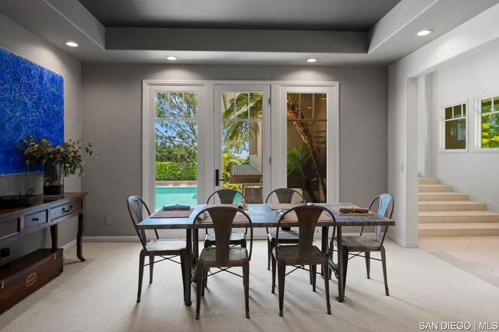 La Jolla, California 92037, United States, 5 Bedrooms Bedrooms, ,6 BathroomsBathrooms,Residential,Active,164083