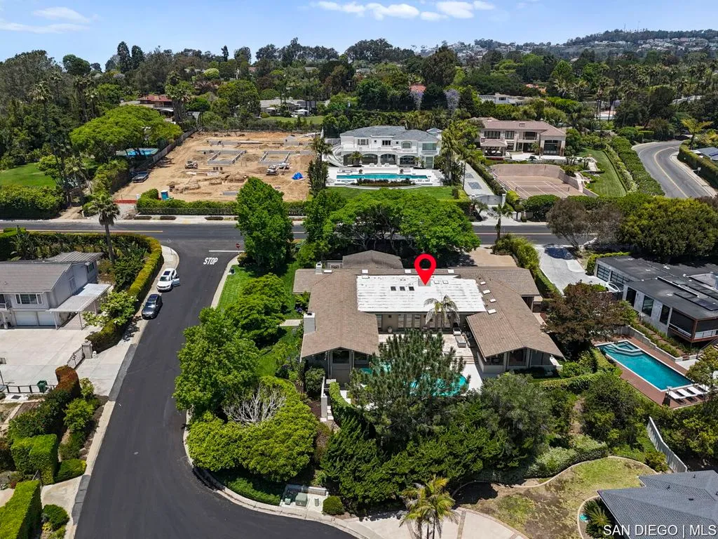 La Jolla, California 92037, United States, 5 Bedrooms Bedrooms, ,6 BathroomsBathrooms,Residential,Active,164083