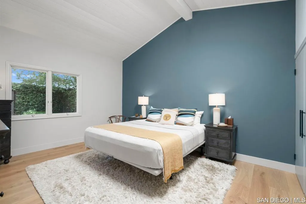 La Jolla, California 92037, United States, 5 Bedrooms Bedrooms, ,6 BathroomsBathrooms,Residential,Active,164083