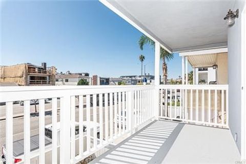 Photo of 1808 W Balboa Blvd #B, Newport Beach, CA 92663 (MLS # NP26048094)