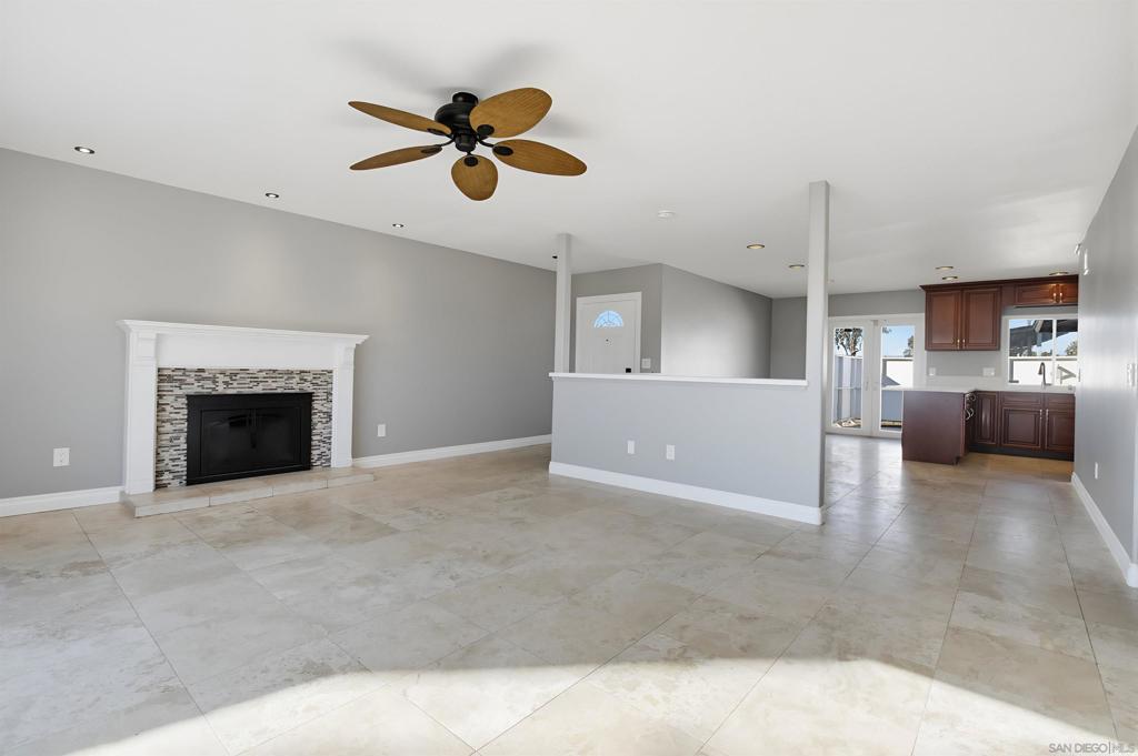 Mira Mesa - Residential