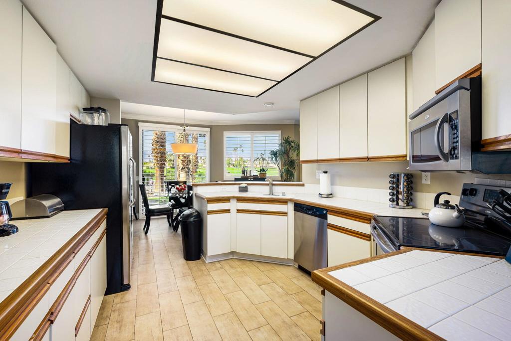 Palm Valley CC - Residential