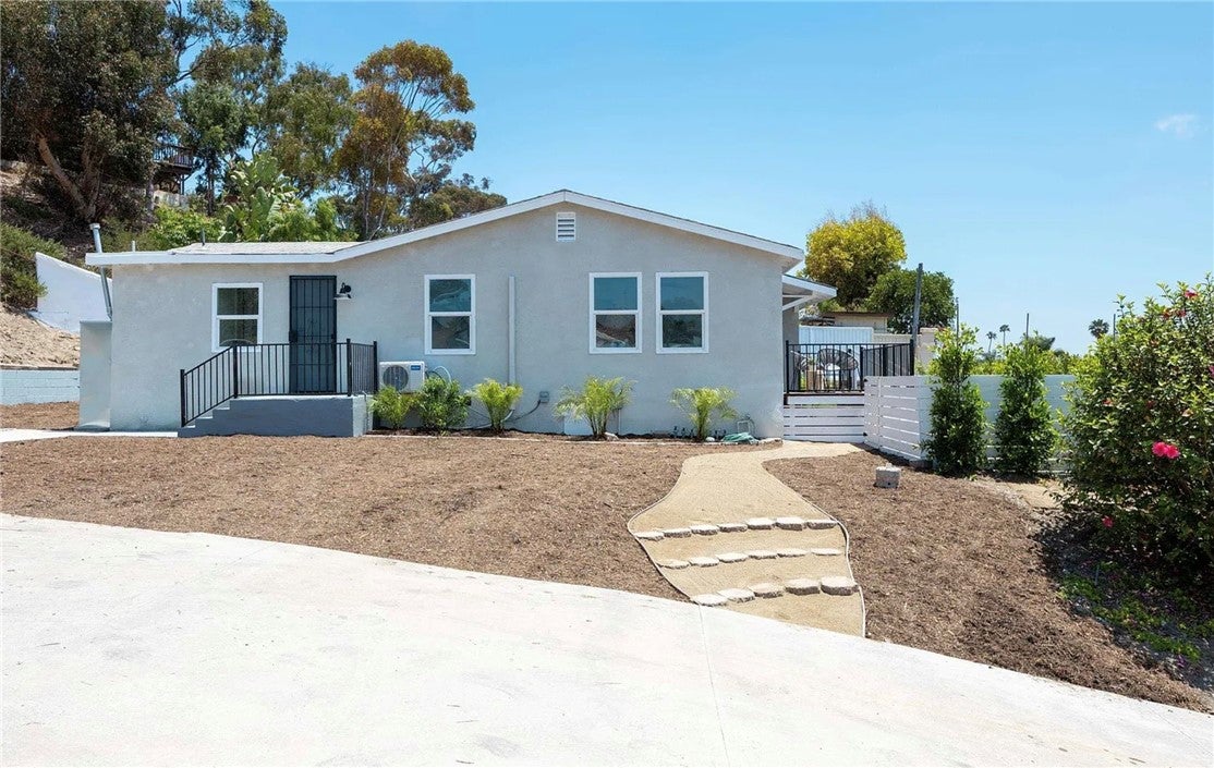 2250 Oceanside
