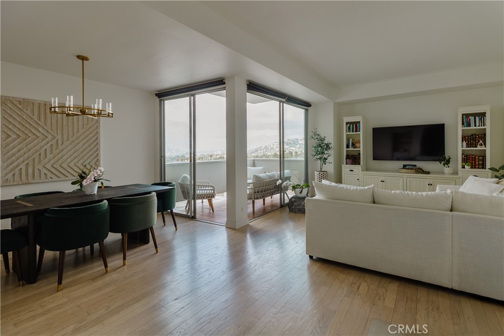 7250 Franklin Avenue 1008