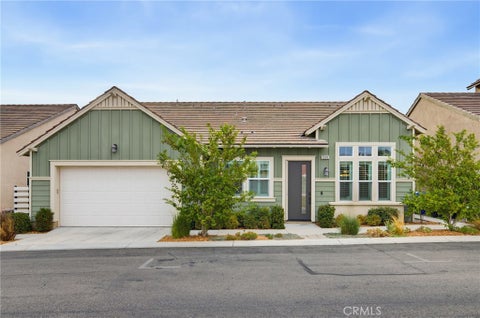 Photo of 25110 Citron Lane, Canyon Country, CA 91387 (MLS # SR26222511)