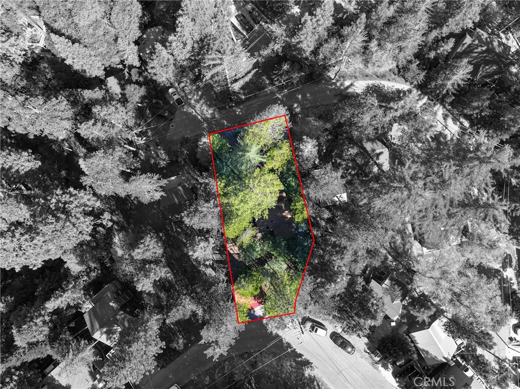 8 Lake Forest Drive