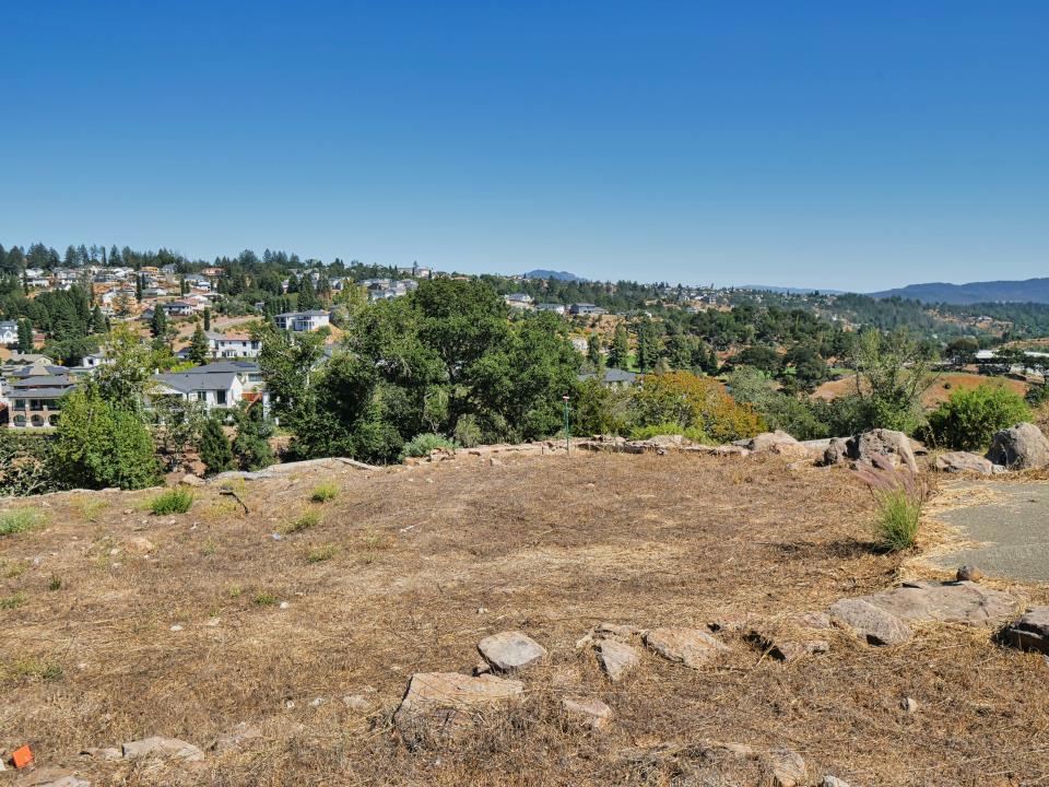 3776 Skyfarm Drive