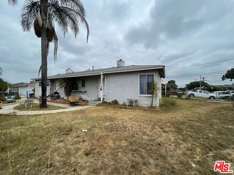 Photo of 21322 Denker Avenue, Torrance, CA 90501 (MLS # 25579581) Photo of 21322 Denker Avenue, Torrance, CA 90501 (MLS # 25579581)