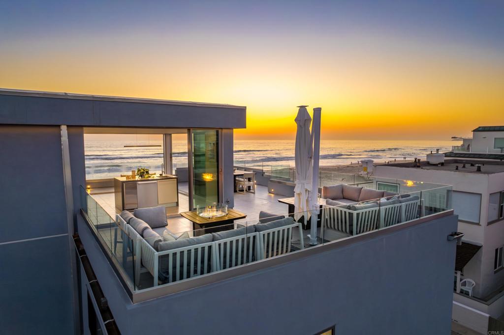 3879 Ocean Front Walk