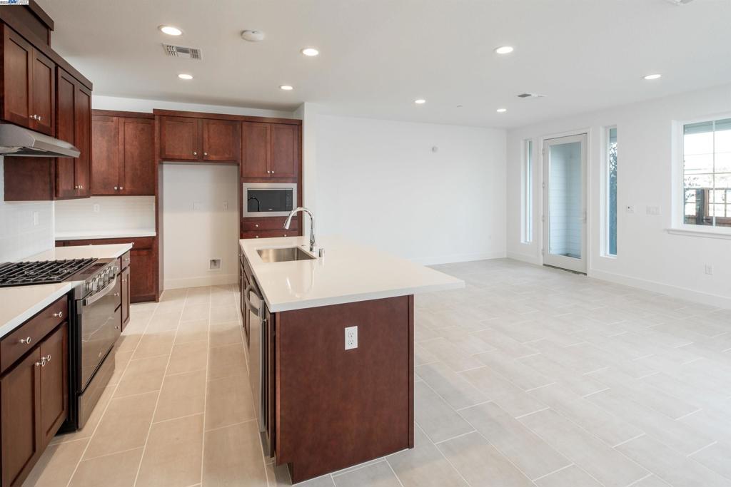 Not Listed - Residential