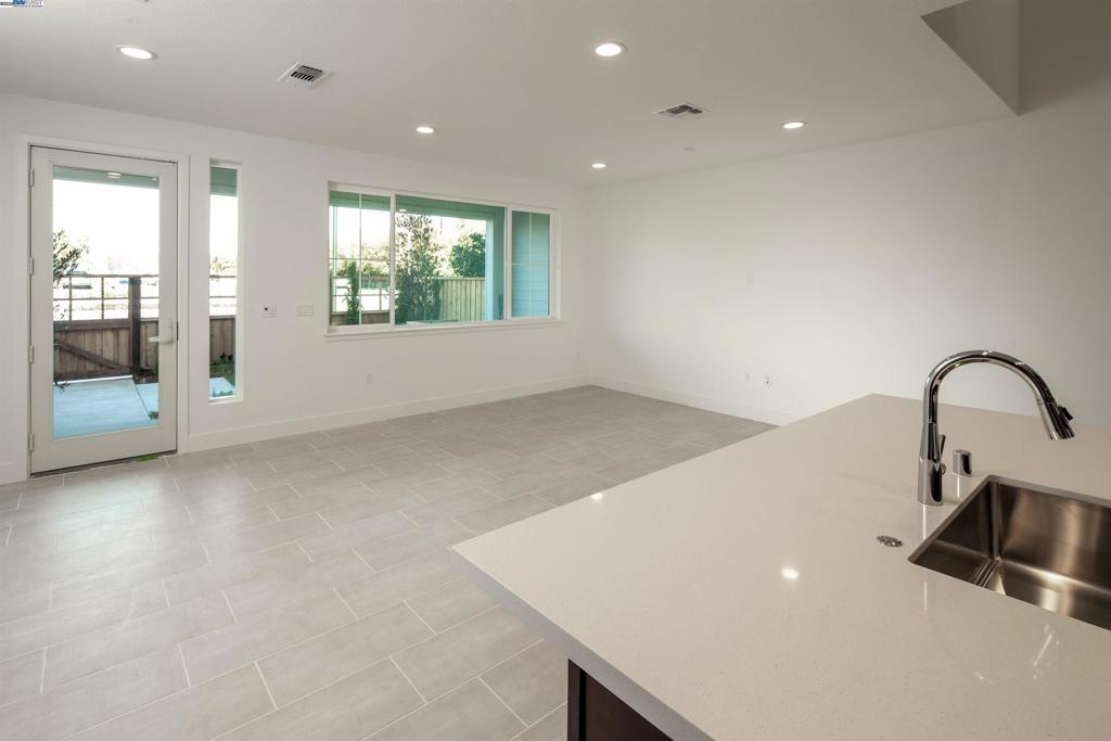 Not Listed - Residential