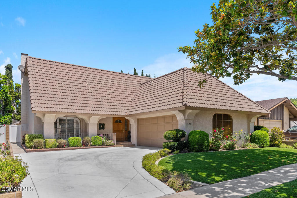 13701 Typee Way