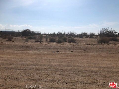 Photo of 0 G Ave, Victorville, CA 92395 (MLS # 26773101)
