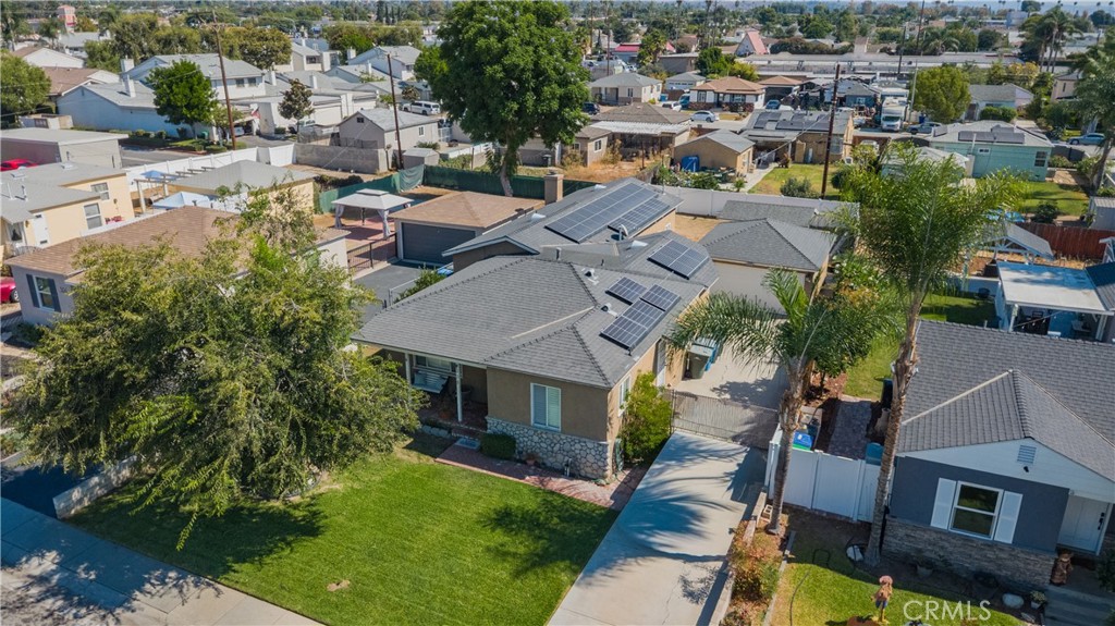 308 S Valencia
