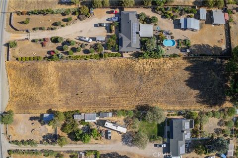 Tiny photo for 4515 Jardine Road, Paso Robles, CA 93446 (MLS # CV25146335)