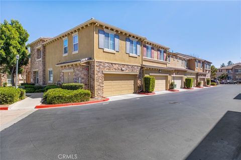 30505 Canyon Hills Lake Elsinore CA 92532