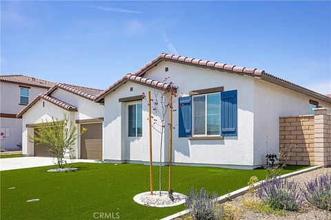 Photo of 36225 Beacon Light, Wildomar, CA 92595 (MLS # SW26056134)