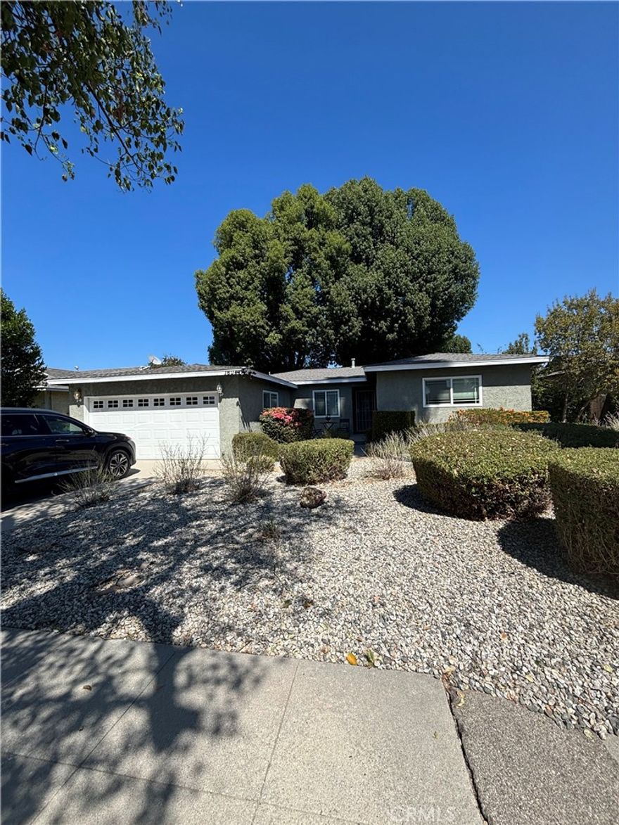 Recently renovated 4 bedroom 3.5 bath home, located in a desirable area of North Hills. Newer paint and carpet, new tile flooring, stainless steel kitchen appliances. Living room with fireplace, separate eat in dining room, two car attached garage, large backyard with patio, mature trees. Low maintenance yard. Home has been well maintained.