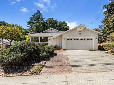 Photo of 4520 Valley View Rd, Richmond, CA 94803 (MLS # 41122383)