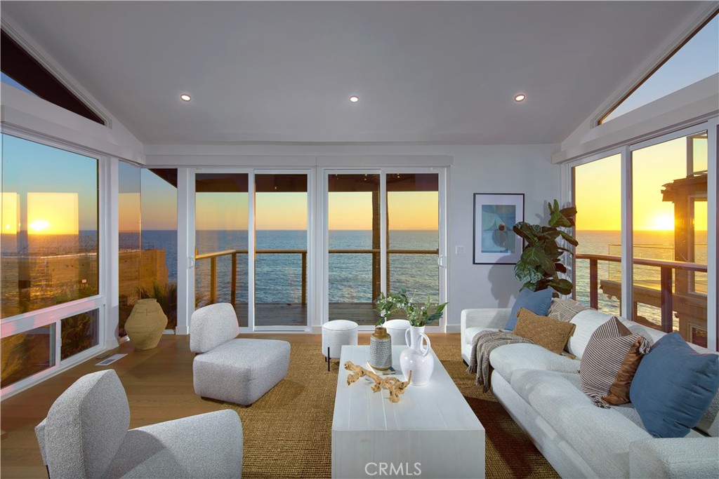 31702 Seacliff Drive