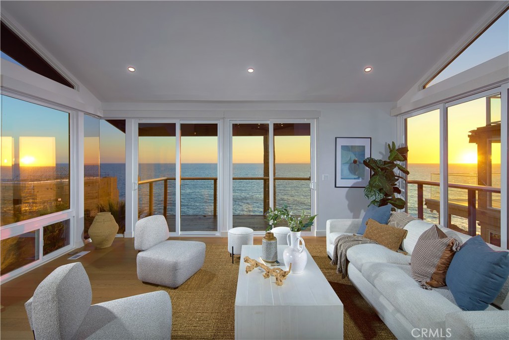 31702 Seacliff Drive