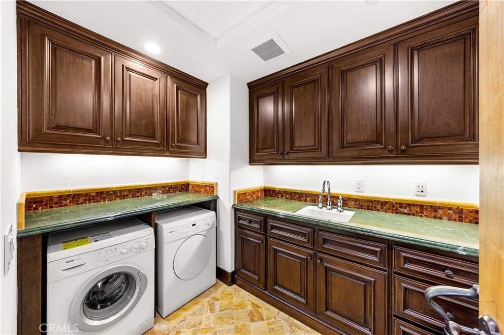 Shady Canyon Custom (SHDC) - Residential