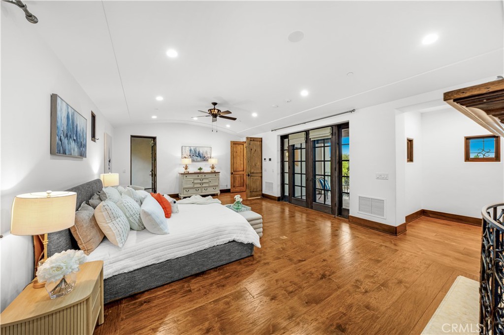 Shady Canyon Custom (SHDC) - Residential