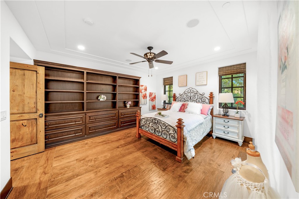 Shady Canyon Custom (SHDC) - Residential