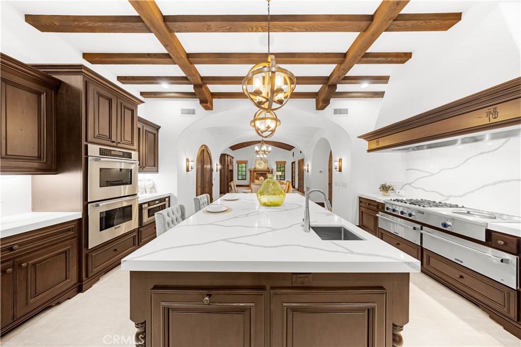 Shady Canyon Custom (SHDC) - Residential