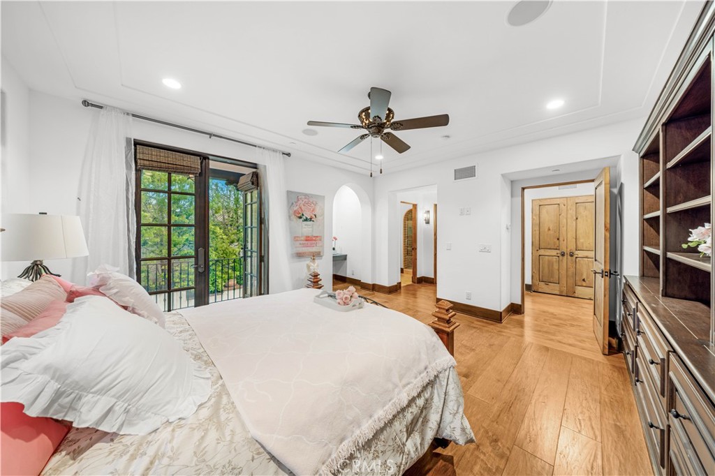 Shady Canyon Custom (SHDC) - Residential