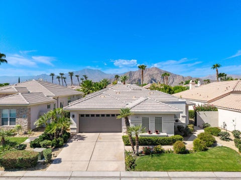 Photo of 80395 Torreon Way, La Quinta, CA 92253 (MLS # 219154325DA)