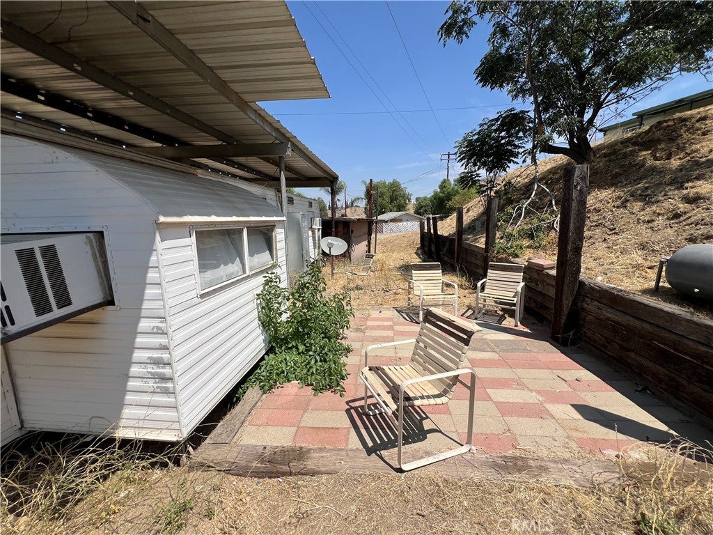 7530 Reche Canyon