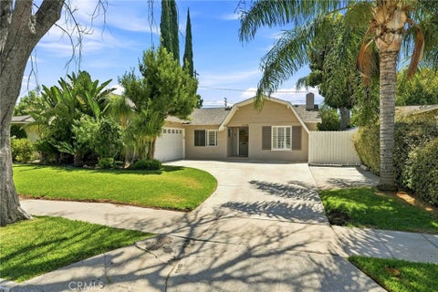 Photo of 22510 Hartland ST, Los Angeles, CA 91307 (MLS # SR26228576)