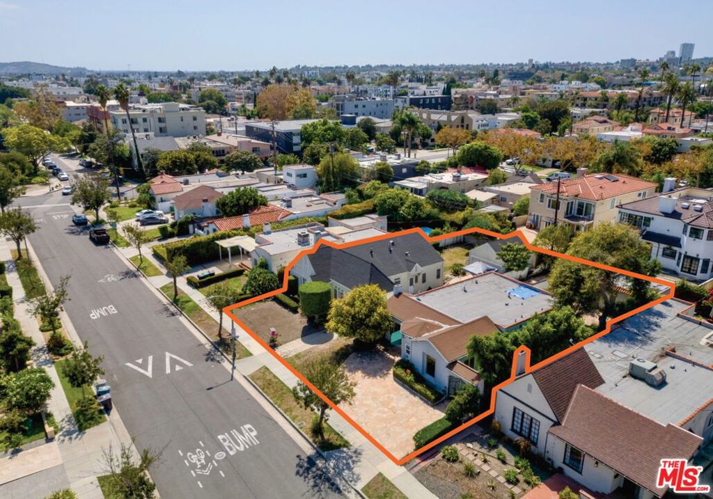 219 S Le Doux Road