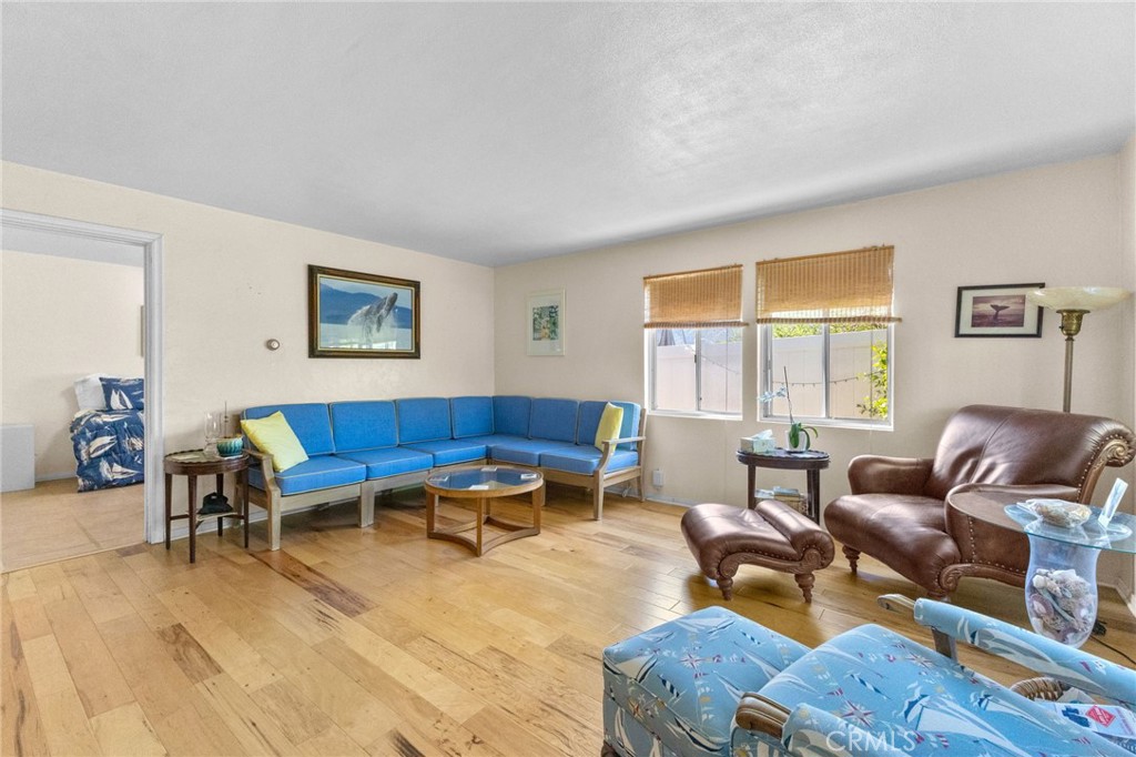 266 N 14th