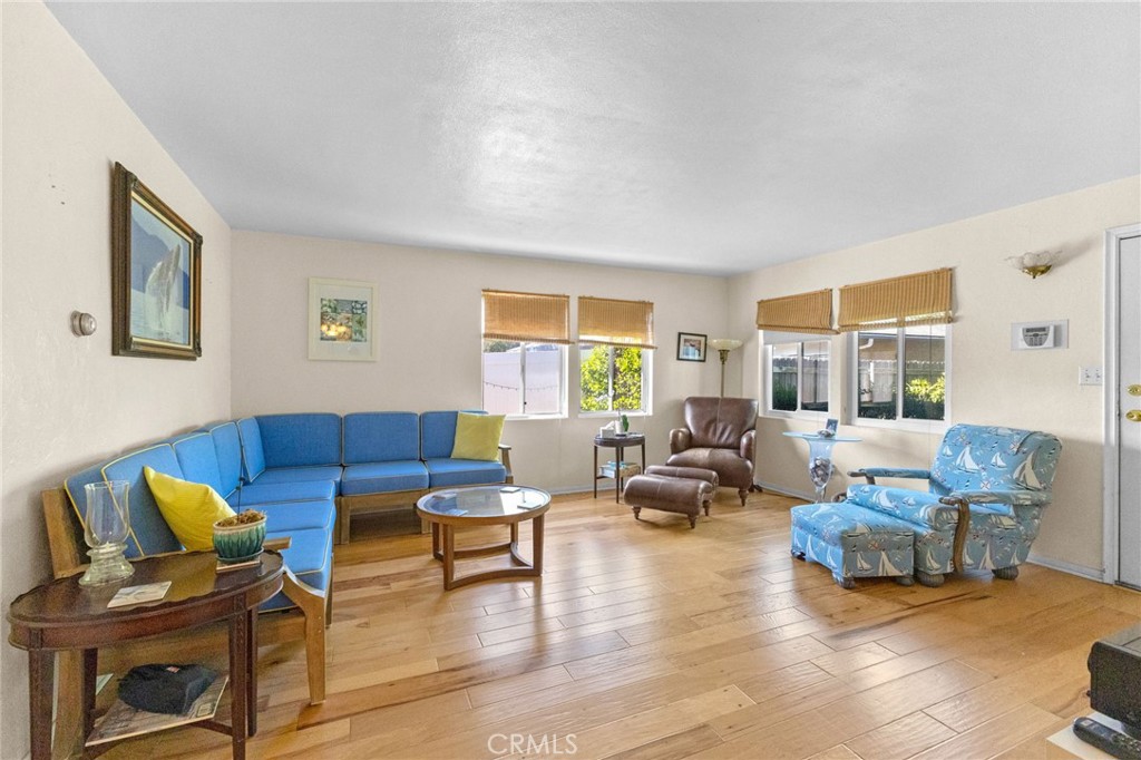 266 N 14th