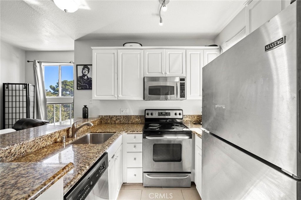 20331 Bluffside Circle A211