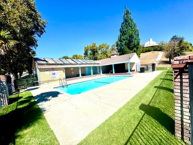 1322 Buttercup Lane