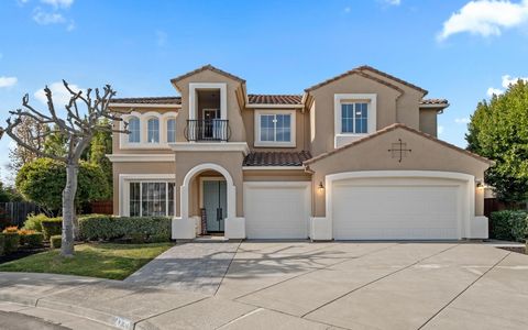 Photo of 4730 Westwood Ct Ct, Dublin, CA 94568 (MLS # 41122118)
