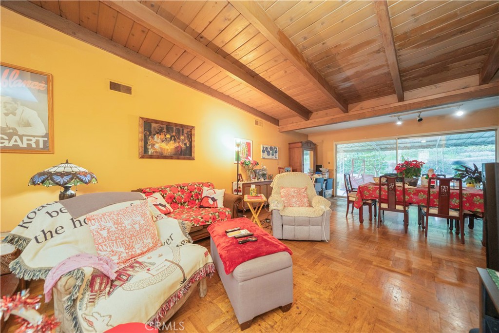 Properties 2 1963 Lupine Avenue