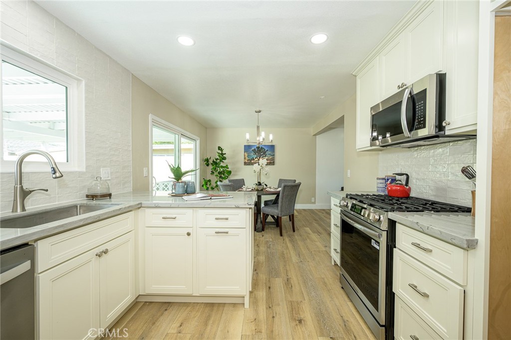 Bristol / Warner - Residential