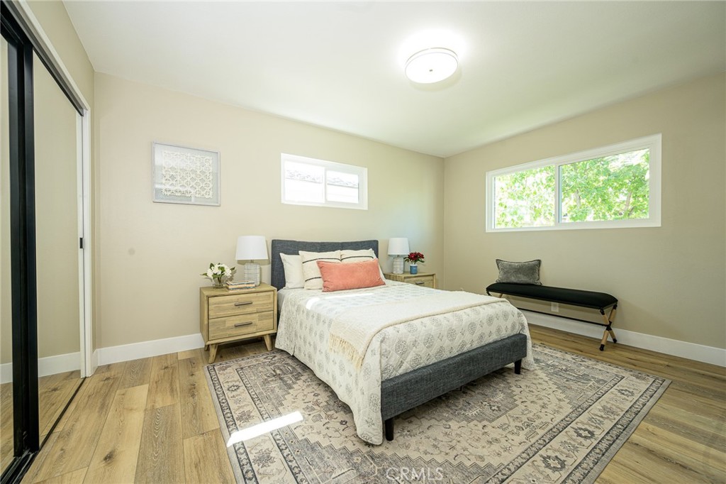 Bristol / Warner - Residential