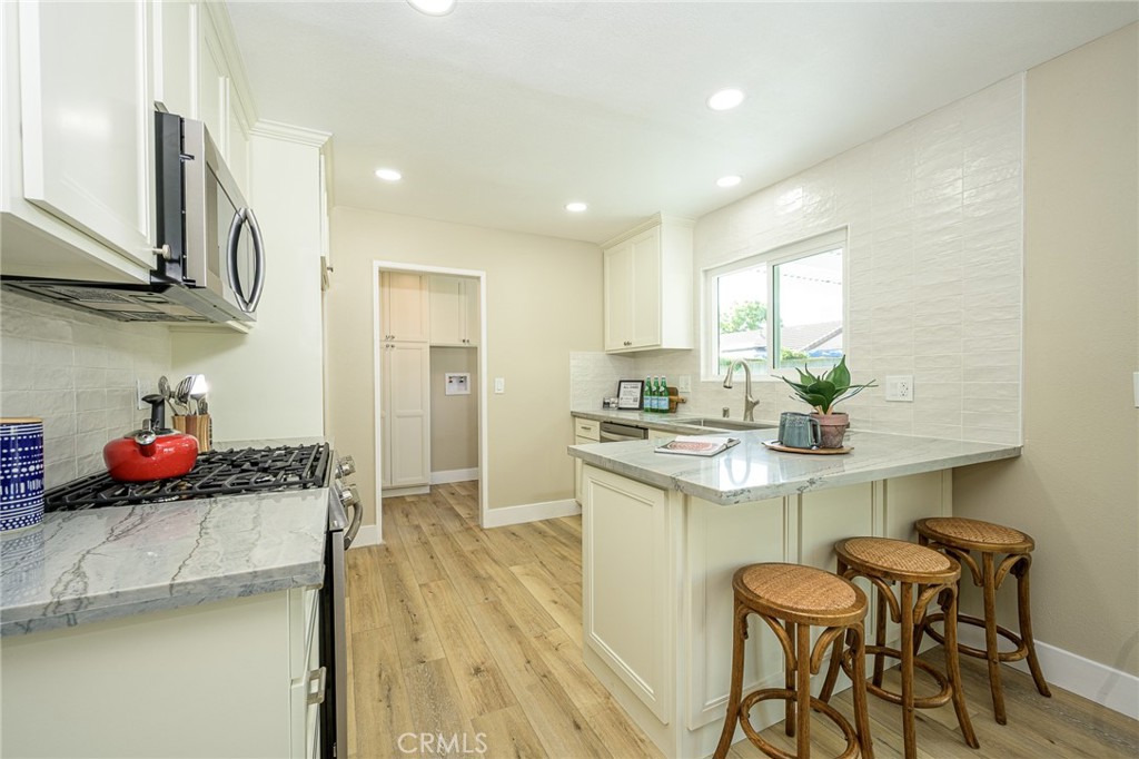 Bristol / Warner - Residential